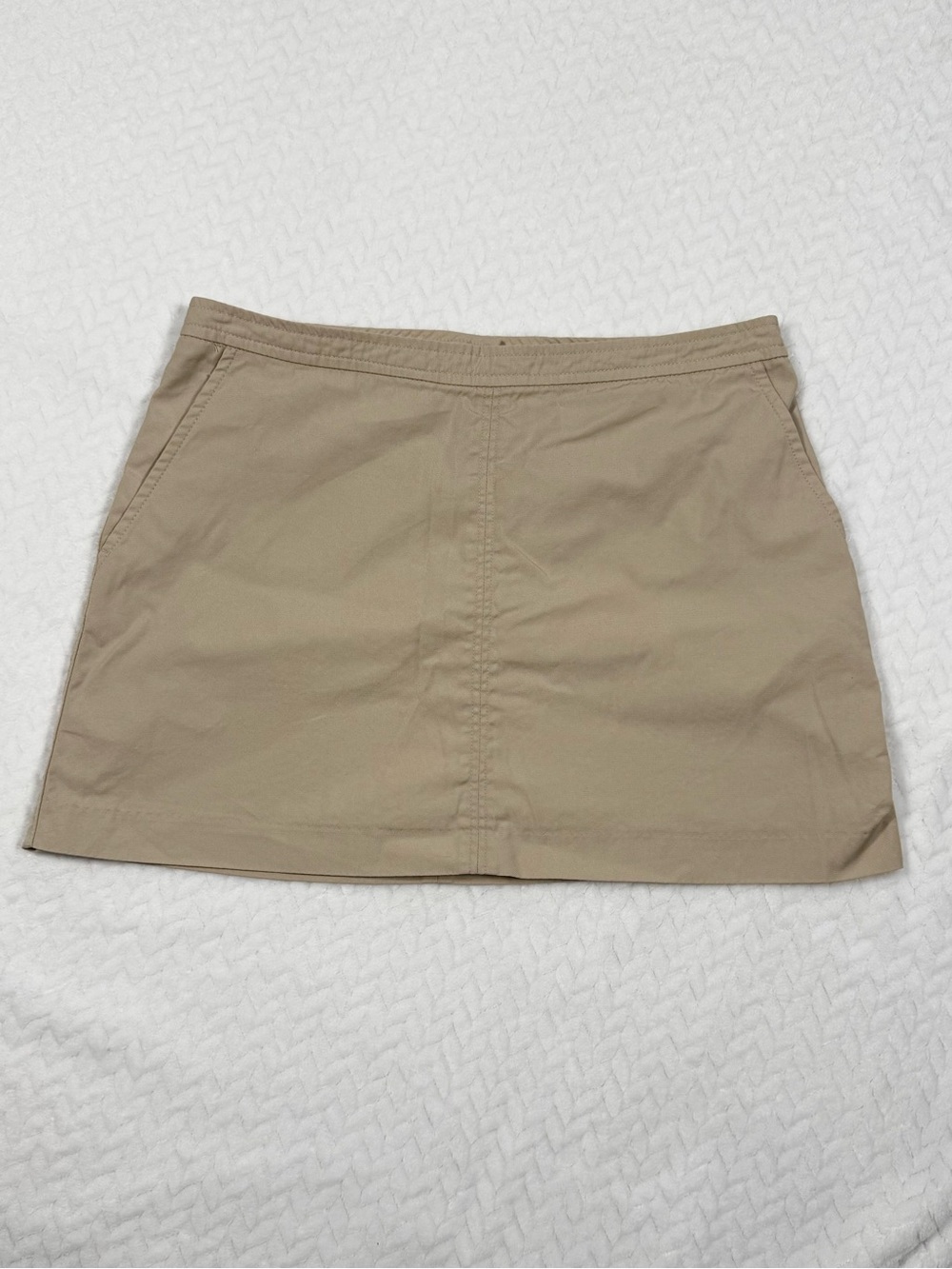 H&M Divided Beige Khaki Mini Skirt Women’s US 4 Cotton Blend Casual Y2K